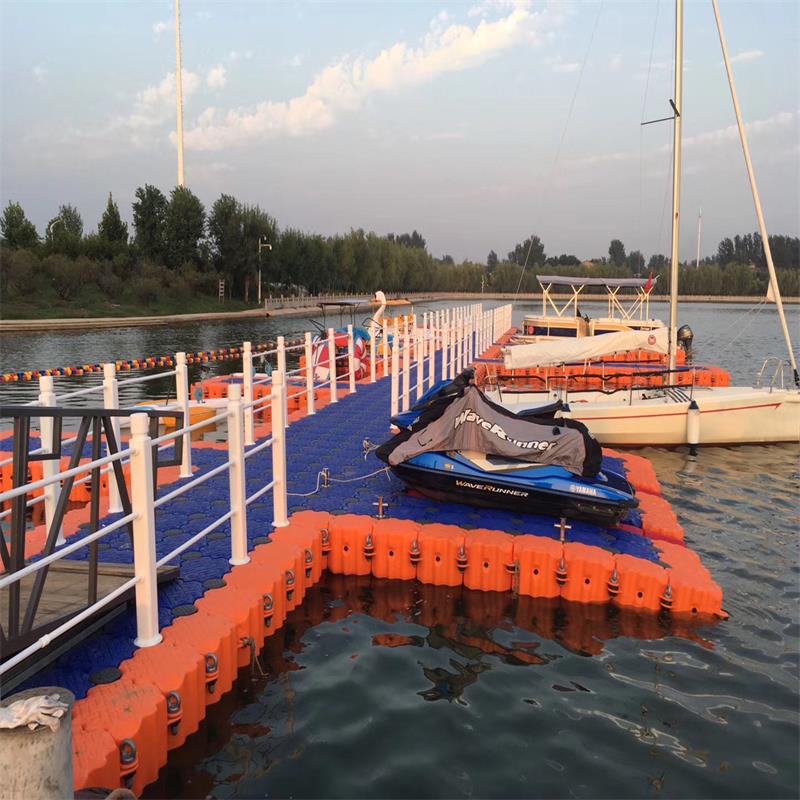 浮筒码头 游艇码头 游船码头 水上养殖平台 摩托艇码头 水上娱乐平台 景观浮桥