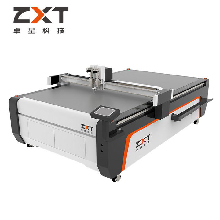 皮划艇切割机  游艇切割机 桨板切割机 拉丝布剪裁机 户外材料切割机