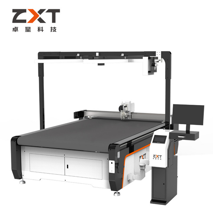 皮划艇切割机  游艇切割机 桨板切割机 拉丝布剪裁机 户外材料切割机