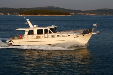 Alaska 45 Sedan 单站游艇