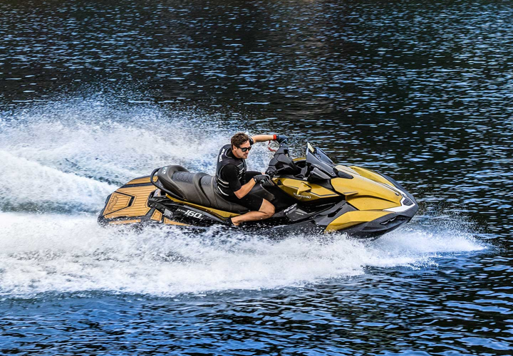 川崎摩托艇JET SKI ULTRA 160LX
