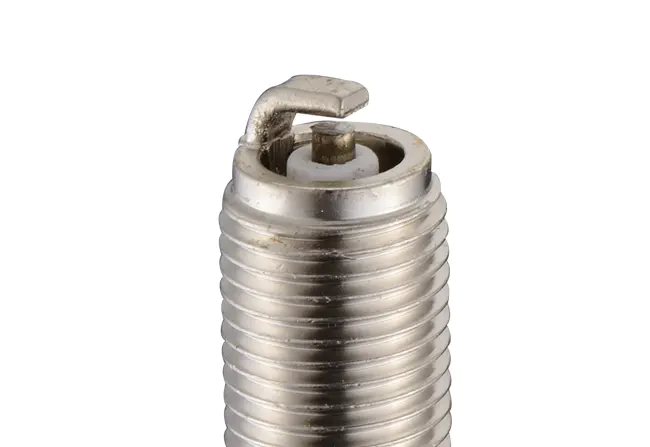 六角尺寸 17.5mm 船用火花塞 CR8E