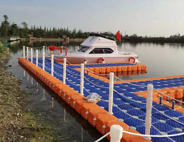 水上浮筒平台塑料吹塑浮桶浮箱水上钓鱼游艇龙舟码头泊位量大从优