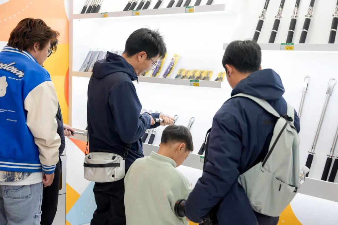 展会观察 | 路亚展上的新鲜事:西格的黑科技新品与治猪精工的轻量化装备