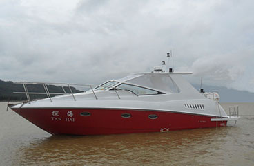 珠海琛龙10.8米游艇