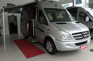 奔驰斯宾特房车