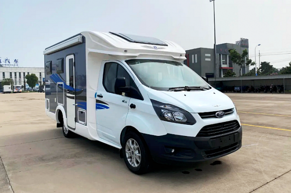 看膩了B型C型房車？這六款才是2021適合刷街的特色車型！