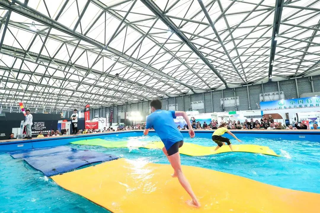 水上運動展里除了槳，還有獎？