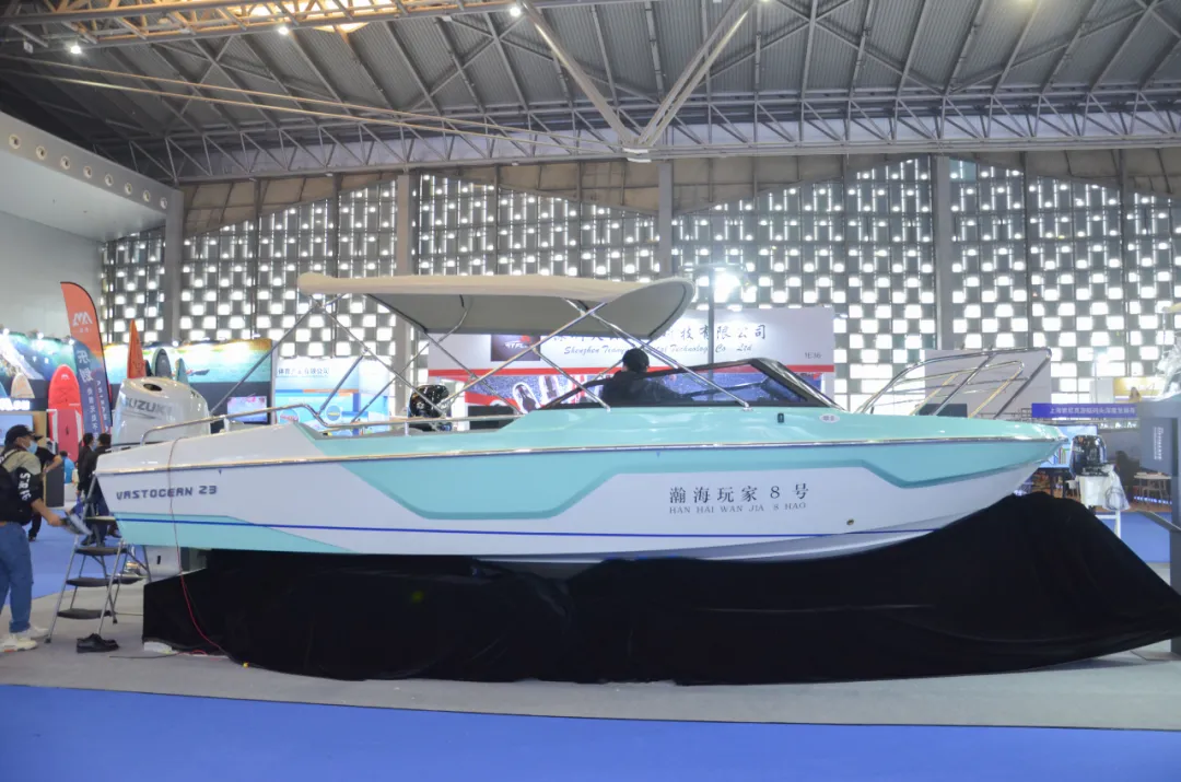 現(xiàn)場(chǎng)成交四艘！瀚海VASTOCEAN23定制游艇｜上海國際游艇展實(shí)拍