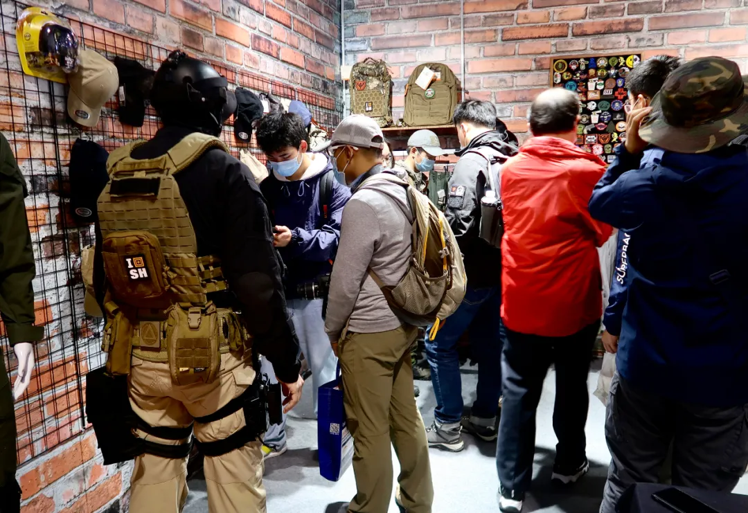 “軍事潮流”燃爆上海世博展覽館 ，ARMSROCK引領(lǐng)全新軍事潮流生活方式