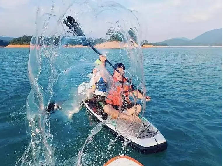 用一條船 丈量一片海