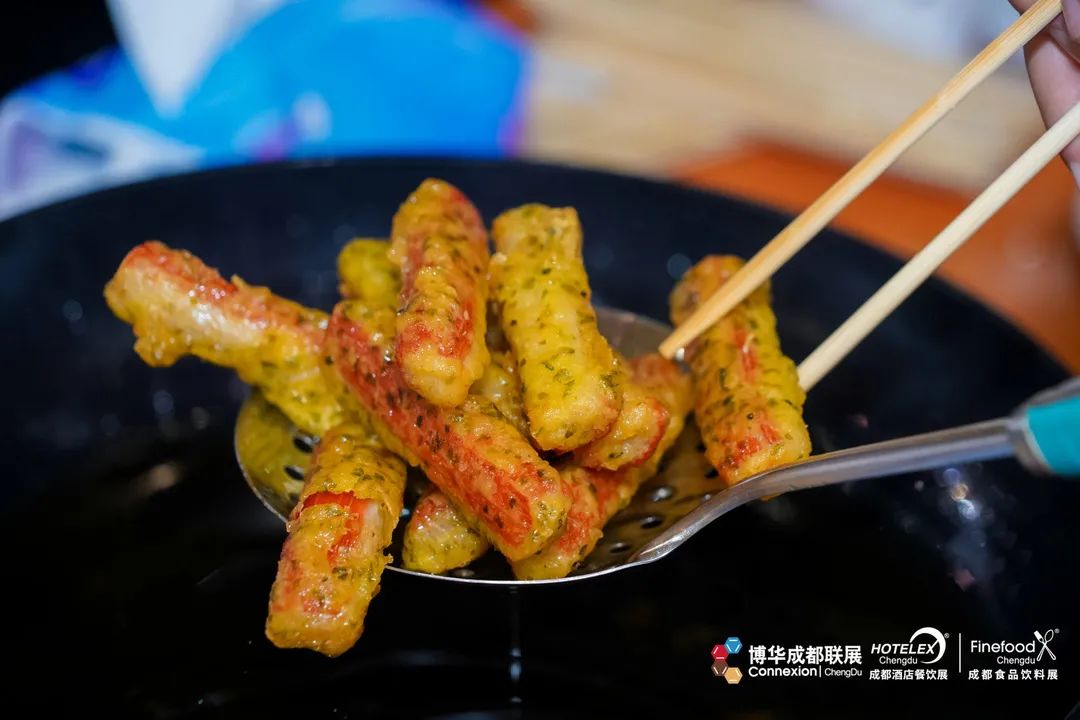 首屆博華聯(lián)展圓滿落幕，潮玩蓉城，明年再續(xù)！