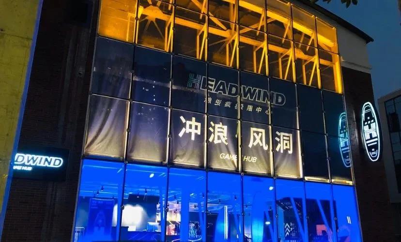 這些沖浪女孩帥爆了!非凡女子力太耀眼! 這些沖浪女孩帥爆了!非凡女子力太耀眼!